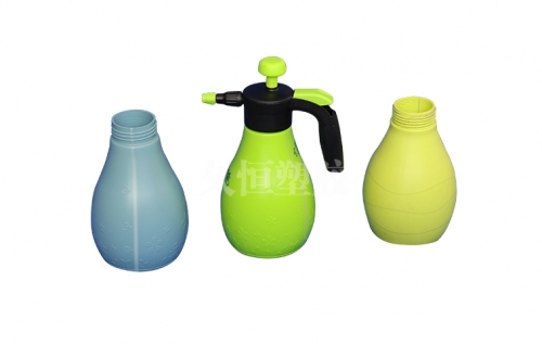 塑料容器